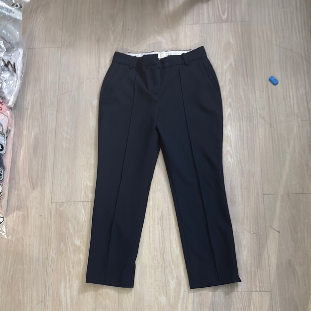 TORY BURCH sz 4 navy blue  Dress Pants